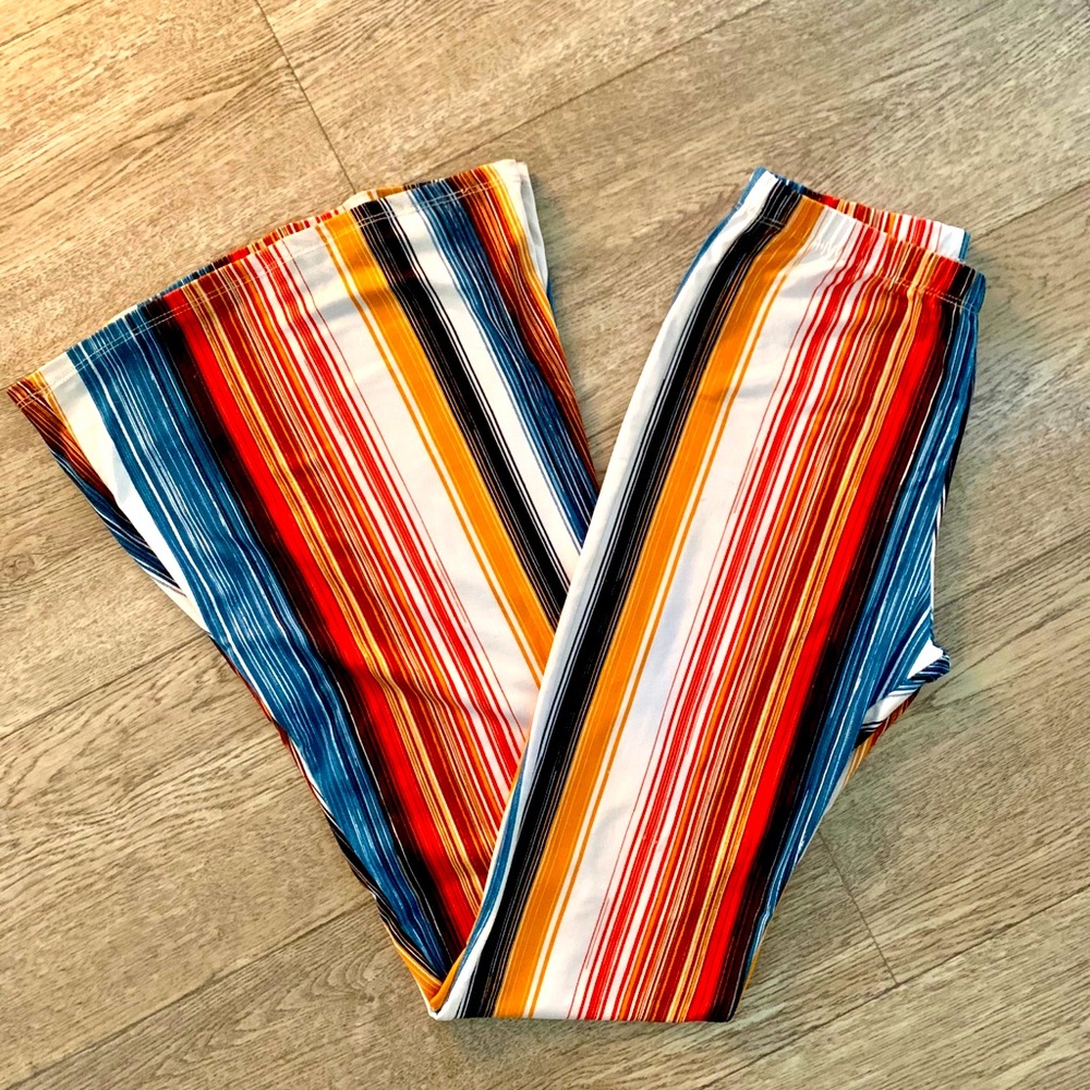 Fashionomics stripe bell bottom